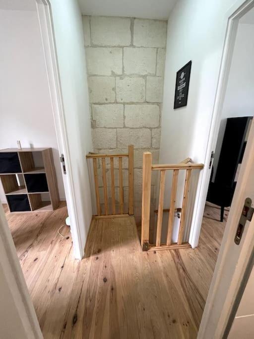 Superbe Appartement Cosy Avec Jardin Nîmes Eksteriør billede